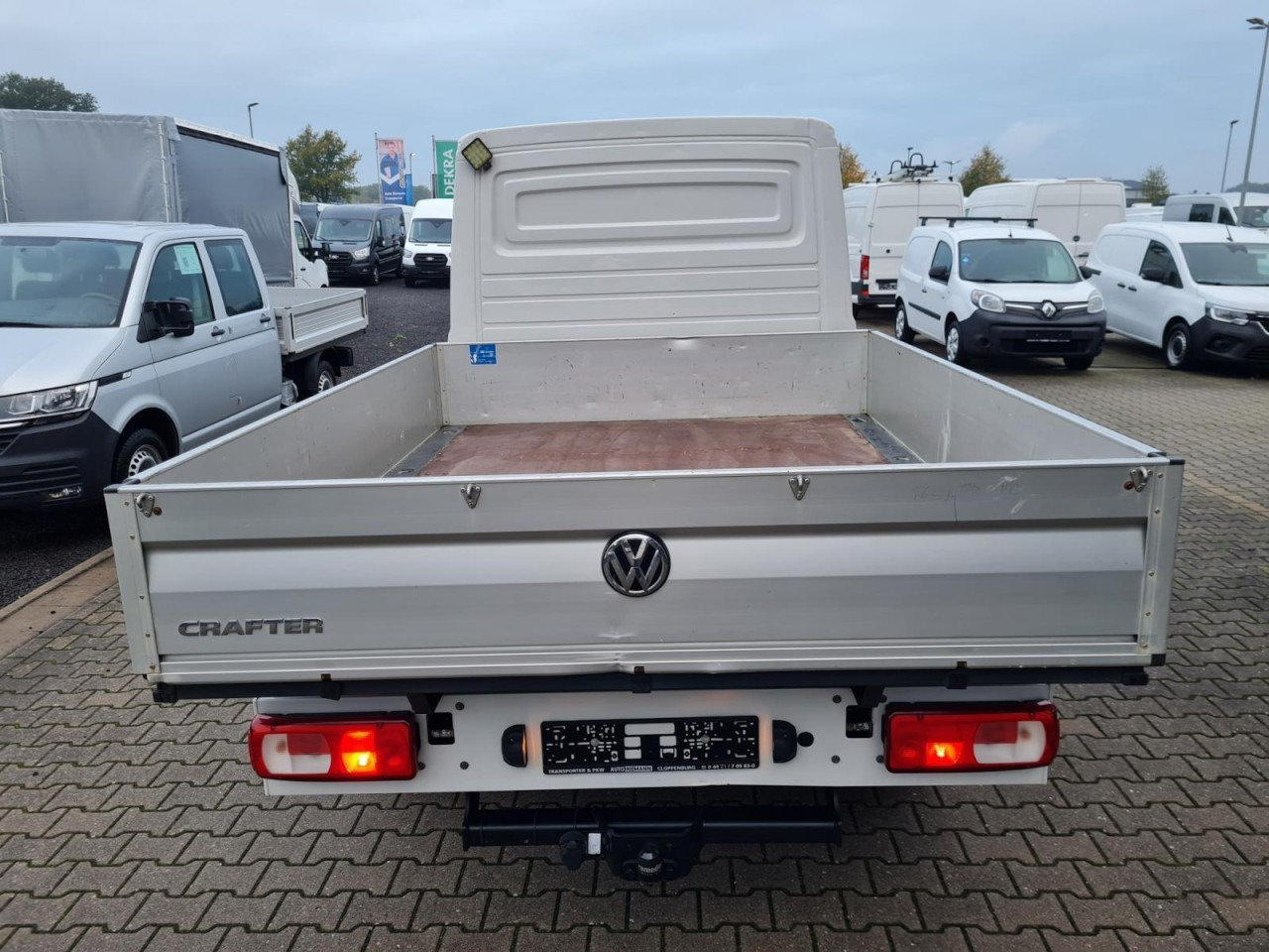 Open body delivery van, Combi van Volkswagen Crafter 35 Doka MR Pritsche AHK Klima 7 Sitzer: picture 15 Open body delivery van, Combi van Volkswagen Crafter 35 Doka MR Pritsche AHK Klima 7 Sitzer: picture 15