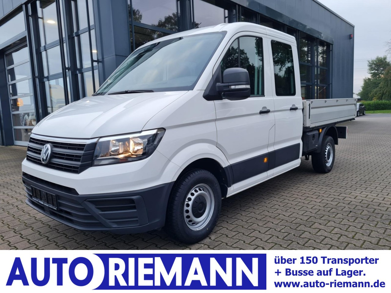 Volkswagen Crafter 35 Doka MR Pritsche AHK Klima 7 Sitzer - Open body delivery van, Combi van: picture 1 Volkswagen Crafter 35 Doka MR Pritsche AHK Klima 7 Sitzer - Open body delivery van, Combi van: picture 1