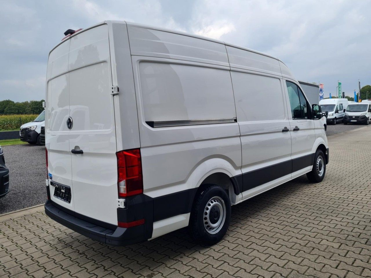 Volkswagen Crafter 35 Kasten TDI L3H3 LED TEMPOMAT AUTOMATI - Panel van: picture 4 Volkswagen Crafter 35 Kasten TDI L3H3 LED TEMPOMAT AUTOMATI - Panel van: picture 4