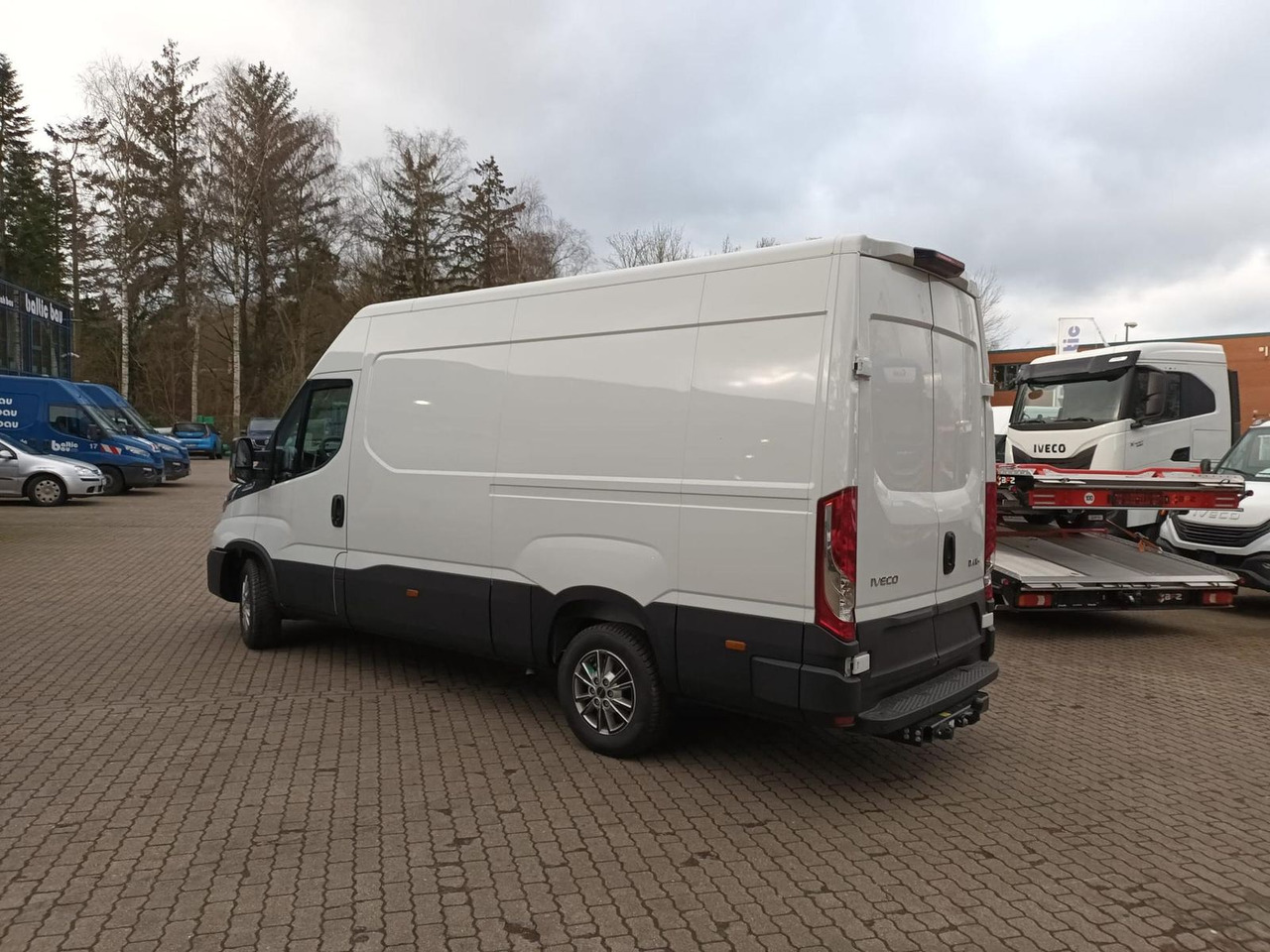 Iveco Daily 35S16A8 V 3520L - ab 0% Finanzieren - Panel van: picture 2 Iveco Daily 35S16A8 V 3520L - ab 0% Finanzieren - Panel van: picture 2