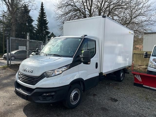Iveco Daily Koffer 35S14H 3,0 LBW Kamera 115 kW (15... - Box van: picture 3 Iveco Daily Koffer 35S14H 3,0 LBW Kamera 115 kW (15... - Box van: picture 3