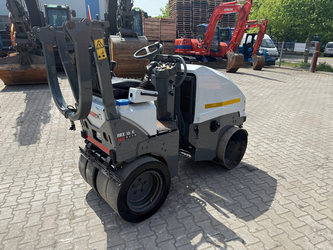 Ammann ARX16K Kombiwalze Stahl Gummi Asphaltwalze - Combination roller: picture 3 Ammann ARX16K Kombiwalze Stahl Gummi Asphaltwalze - Combination roller: picture 3