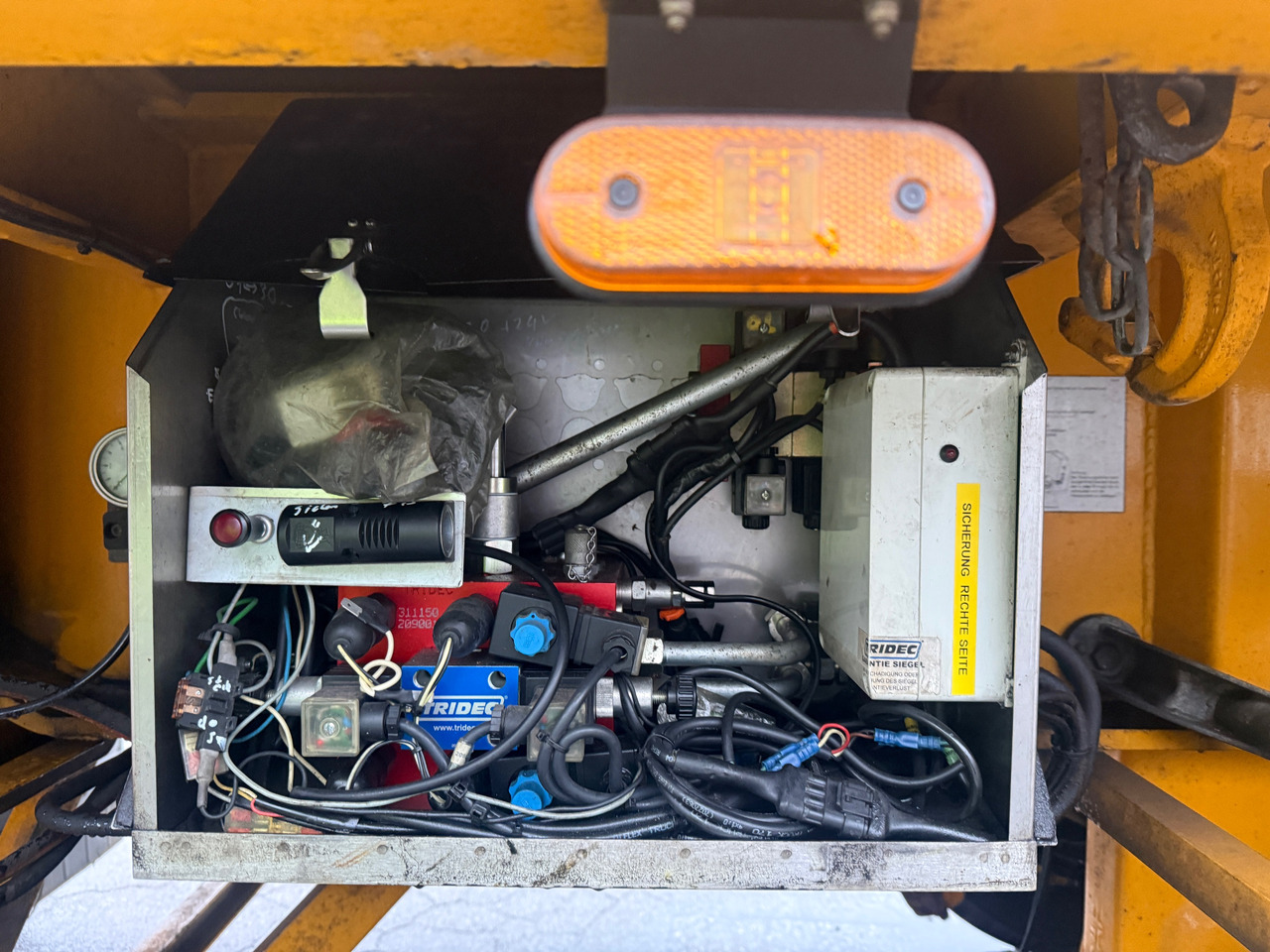 Dropside/ Flatbed semi-trailer ES-GE 6 Achs Ballastauflieger 4x gelenkt 2x Lift: picture 21 Dropside/ Flatbed semi-trailer ES-GE 6 Achs Ballastauflieger 4x gelenkt 2x Lift: picture 21