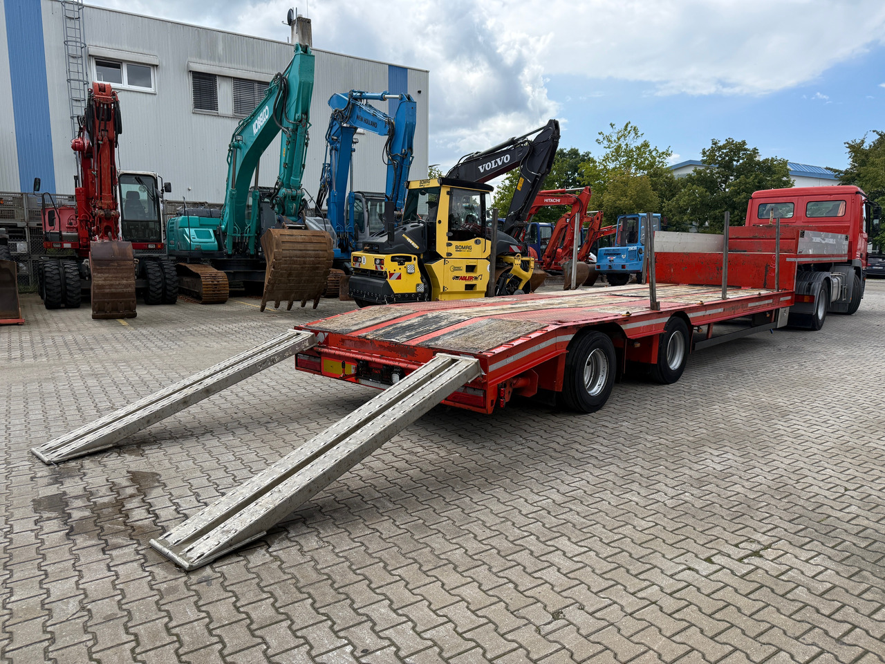 Schwarzmüller F-Serie Tieflader Nachlaufgelenkt ZS TOP - Low loader semi-trailer: picture 4 Schwarzmüller F-Serie Tieflader Nachlaufgelenkt ZS TOP - Low loader semi-trailer: picture 4