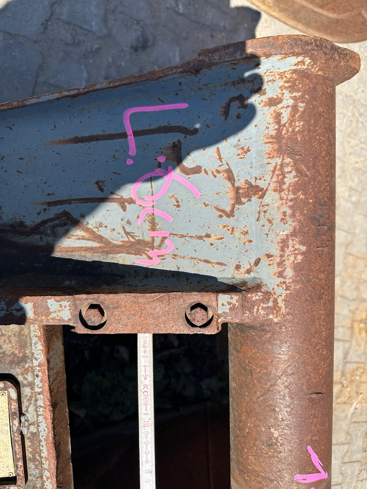 Excavator bucket Tieflöffel 30cm Mantovanibenne: picture 8