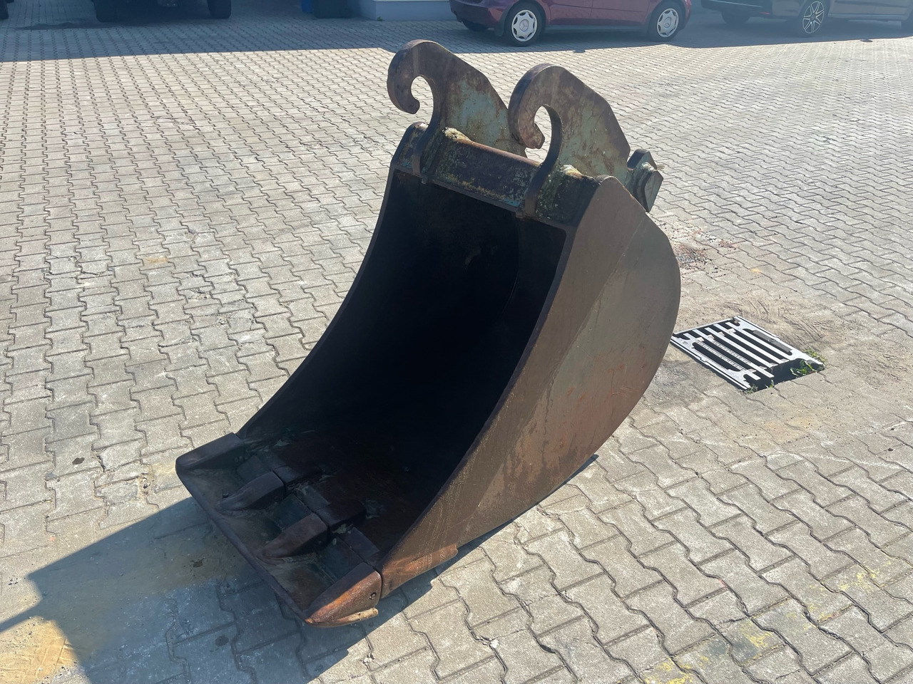Tieflöffel 75 cm - Excavator bucket for Construction machinery: picture 3 Tieflöffel 75 cm - Excavator bucket for Construction machinery: picture 3