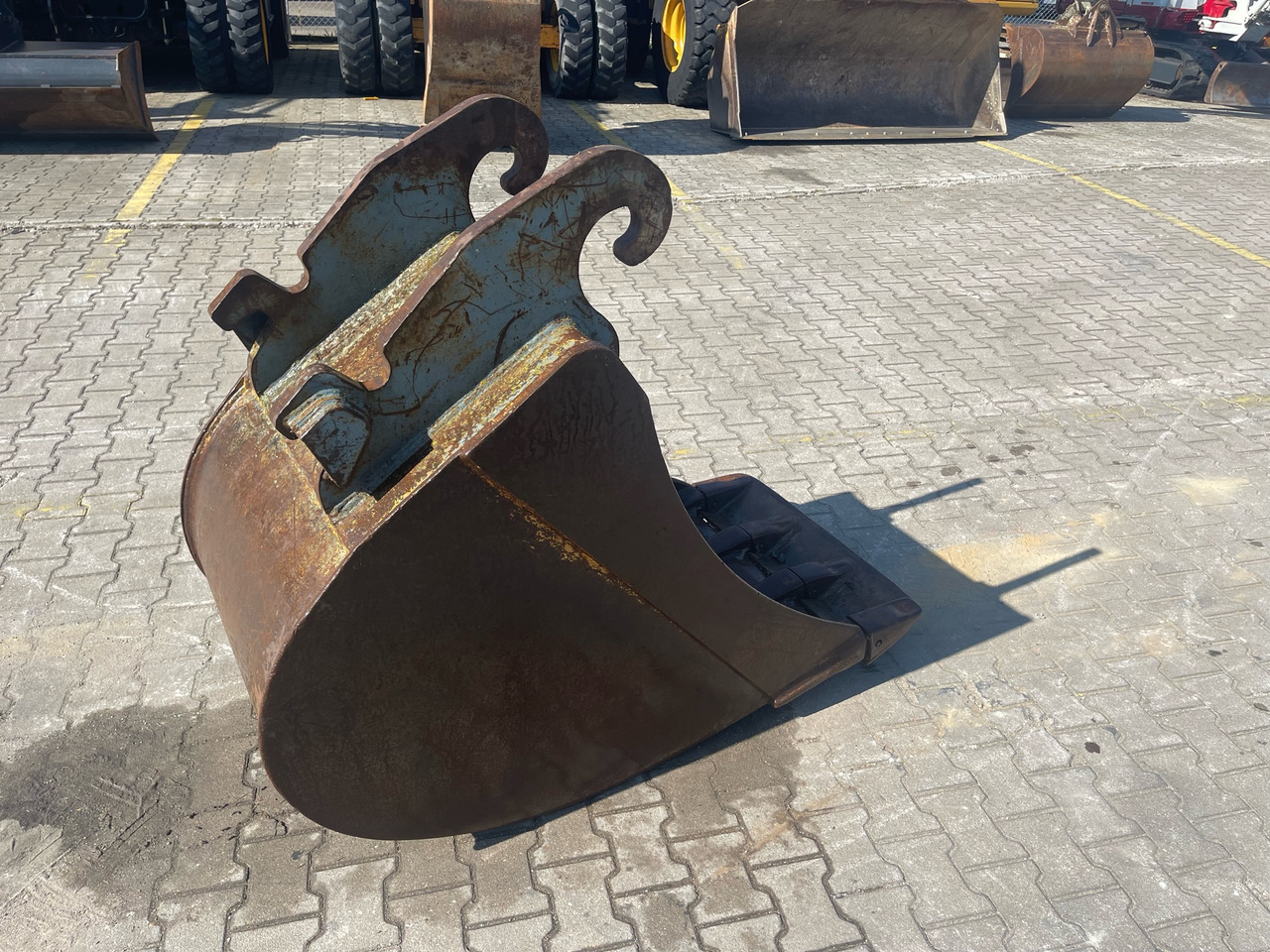 Tieflöffel 75 cm - Excavator bucket for Construction machinery: picture 5 Tieflöffel 75 cm - Excavator bucket for Construction machinery: picture 5