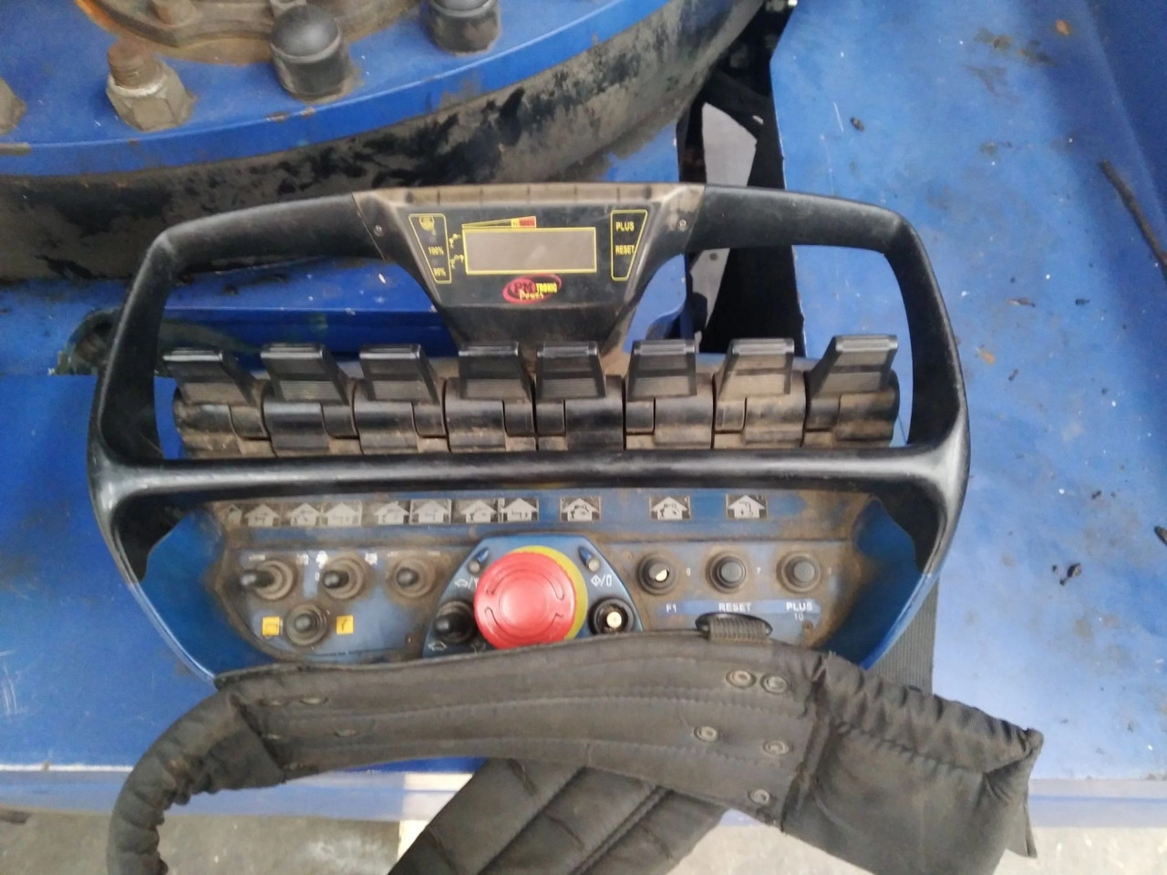 Grúa PM 48 SP - Loader crane for Truck: picture 1 Grúa PM 48 SP - Loader crane for Truck: picture 1