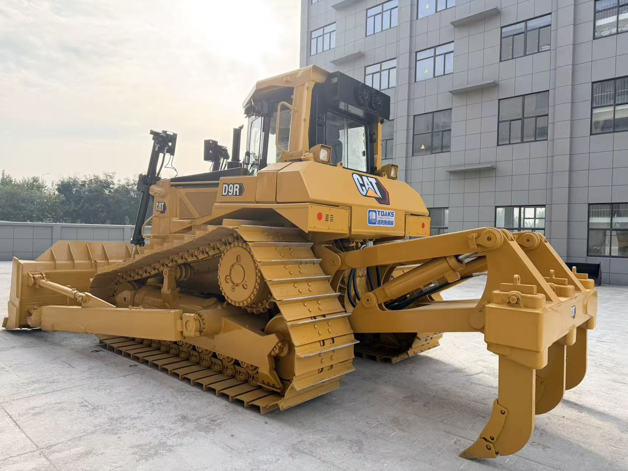 CATERPILLAR D9R - Bulldozer: picture 4 CATERPILLAR D9R - Bulldozer: picture 4