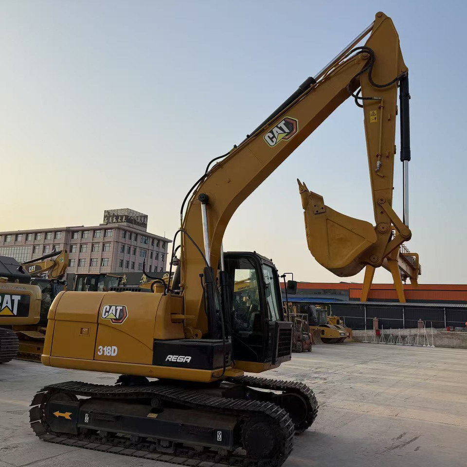 Caterpillar 318D - Crawler excavator: picture 2 Caterpillar 318D - Crawler excavator: picture 2