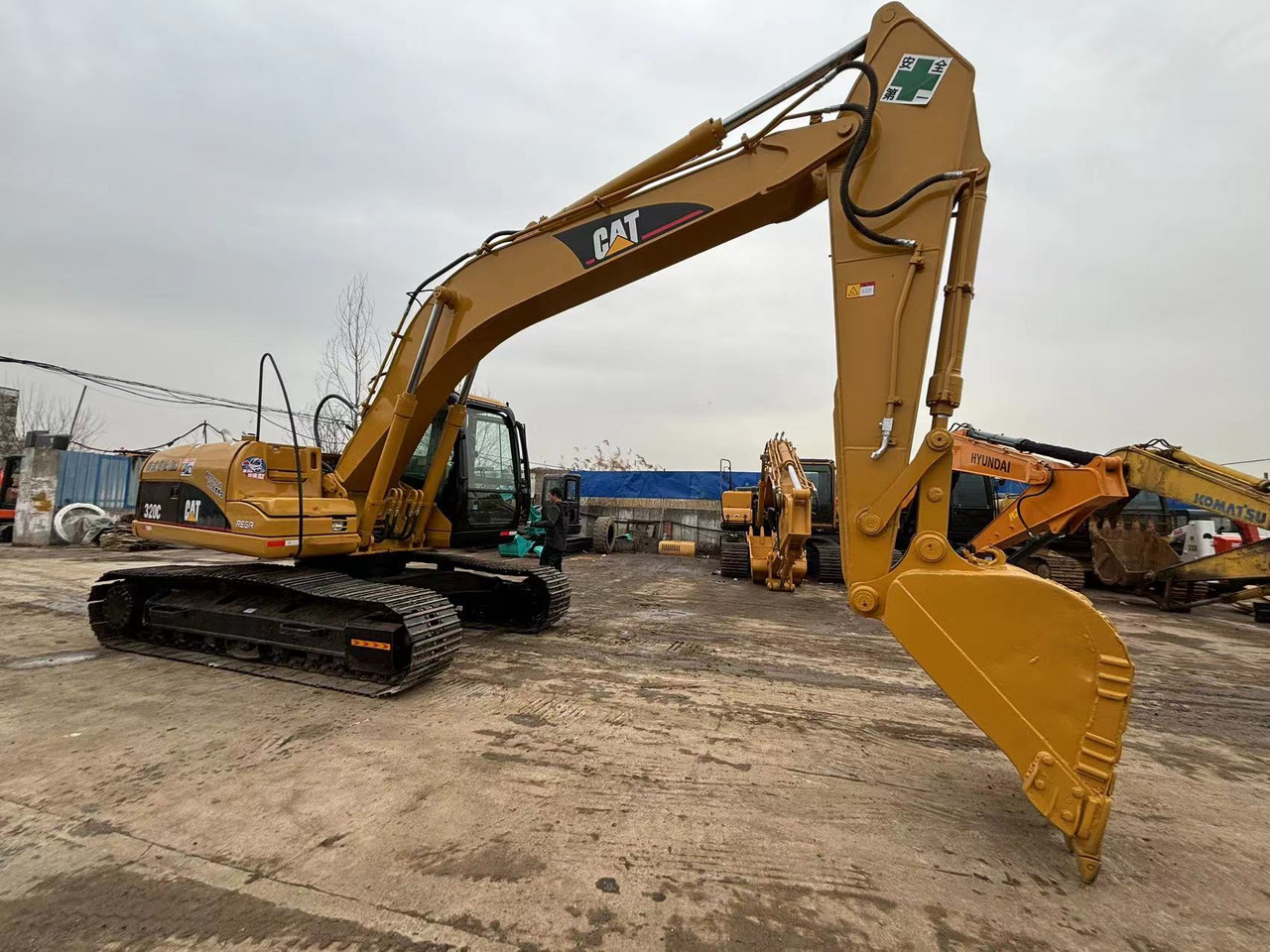 Crawler excavator Caterpillar 320C: picture 6