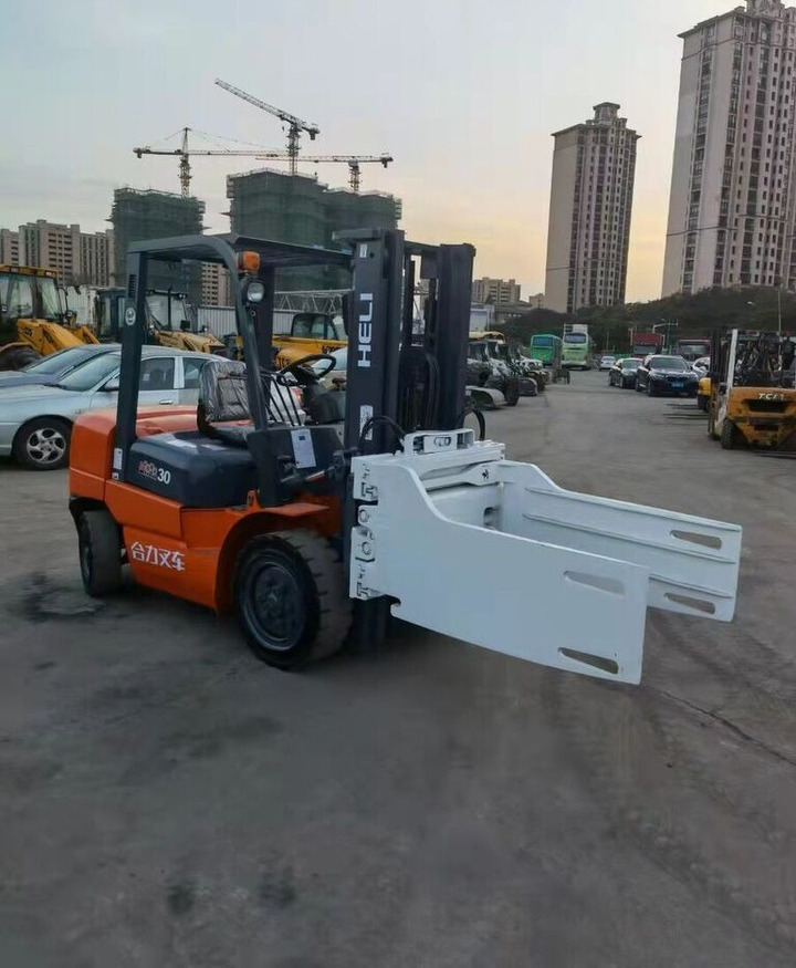 Heli H2000 3 Ton - Diesel forklift: picture 4 Heli H2000 3 Ton - Diesel forklift: picture 4