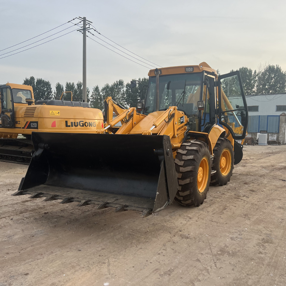 JCB 4CX - Backhoe loader: picture 3 JCB 4CX - Backhoe loader: picture 3