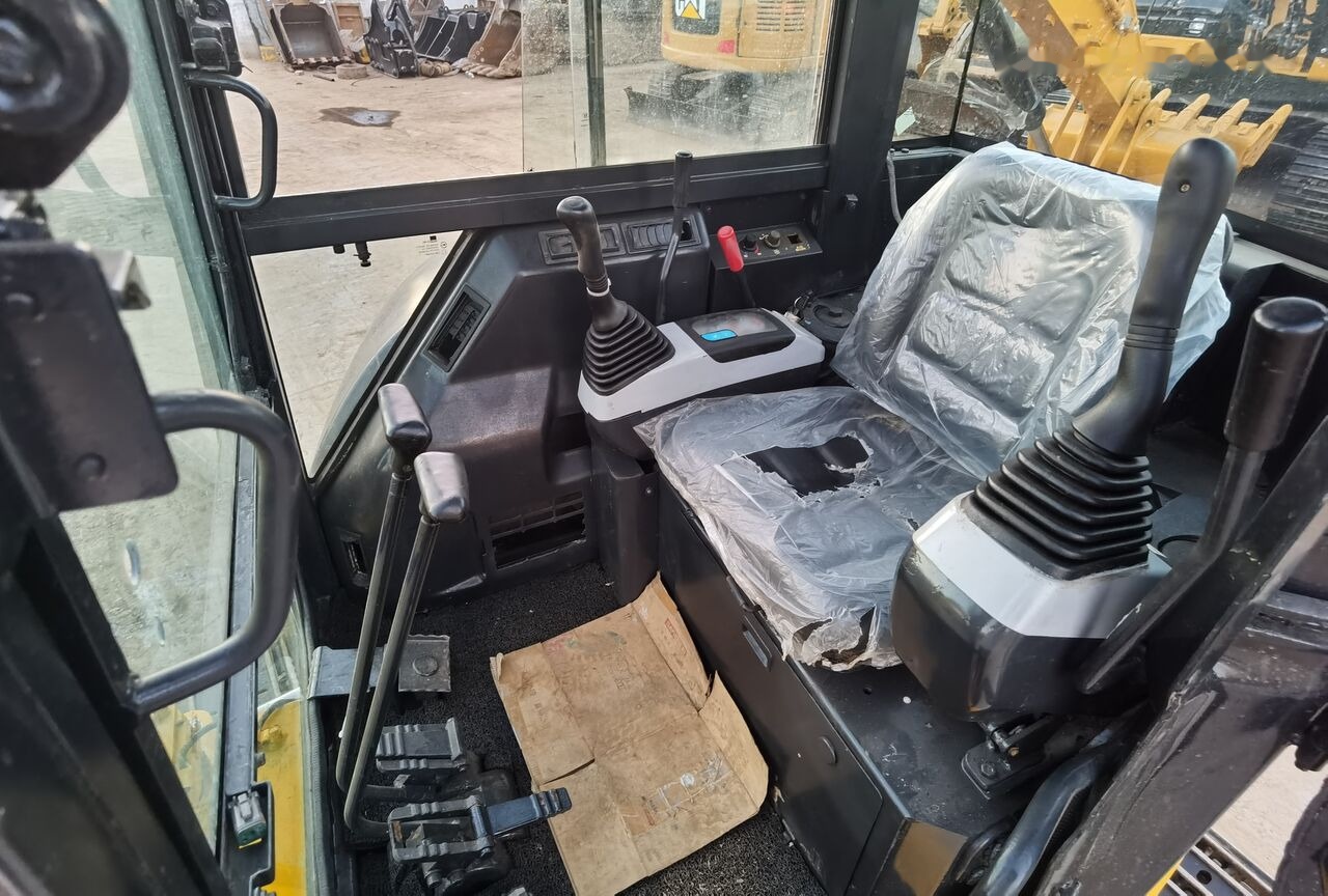 Komatsu PC35MR - Crawler excavator: picture 1 Komatsu PC35MR - Crawler excavator: picture 1