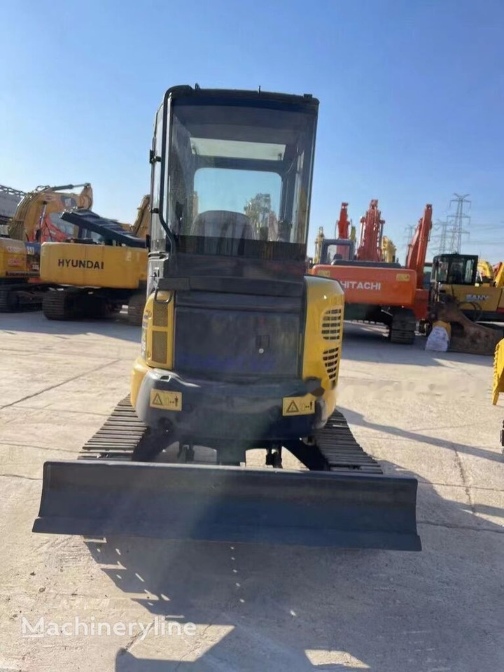 Komatsu Quasi-New PC35MR - Mini excavator: picture 4 Komatsu Quasi-New PC35MR - Mini excavator: picture 4