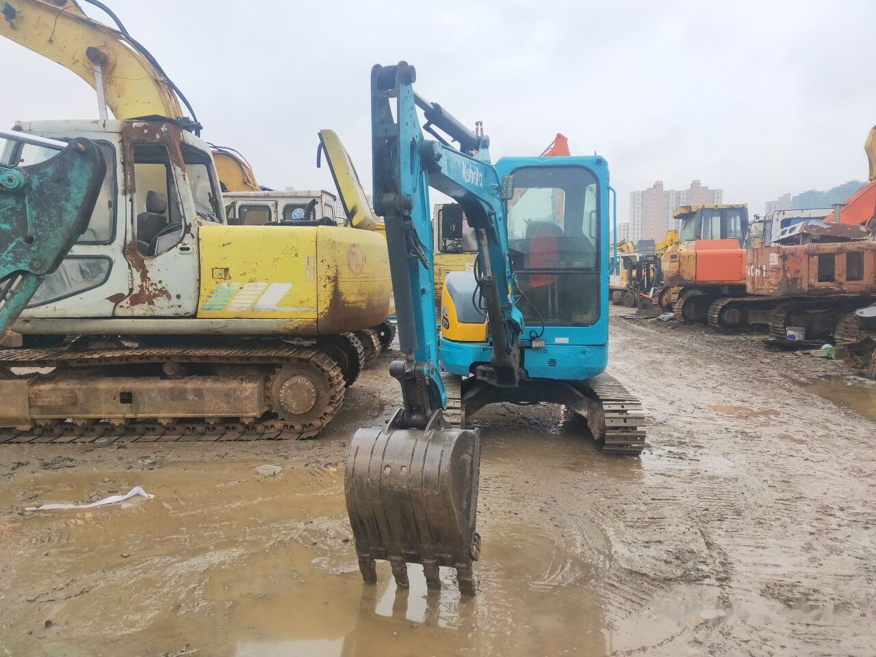 Mini excavator Kubota U35: picture 6