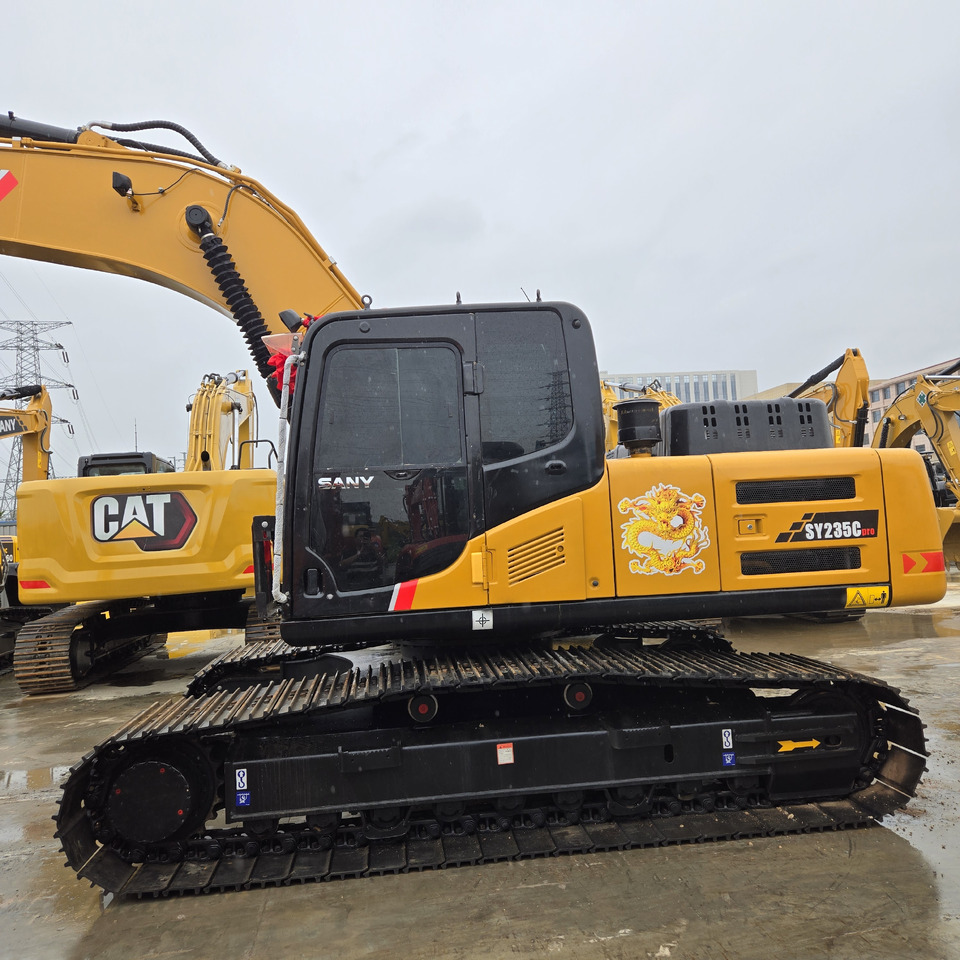SANY SY235C - Excavator: picture 2 SANY SY235C - Excavator: picture 2