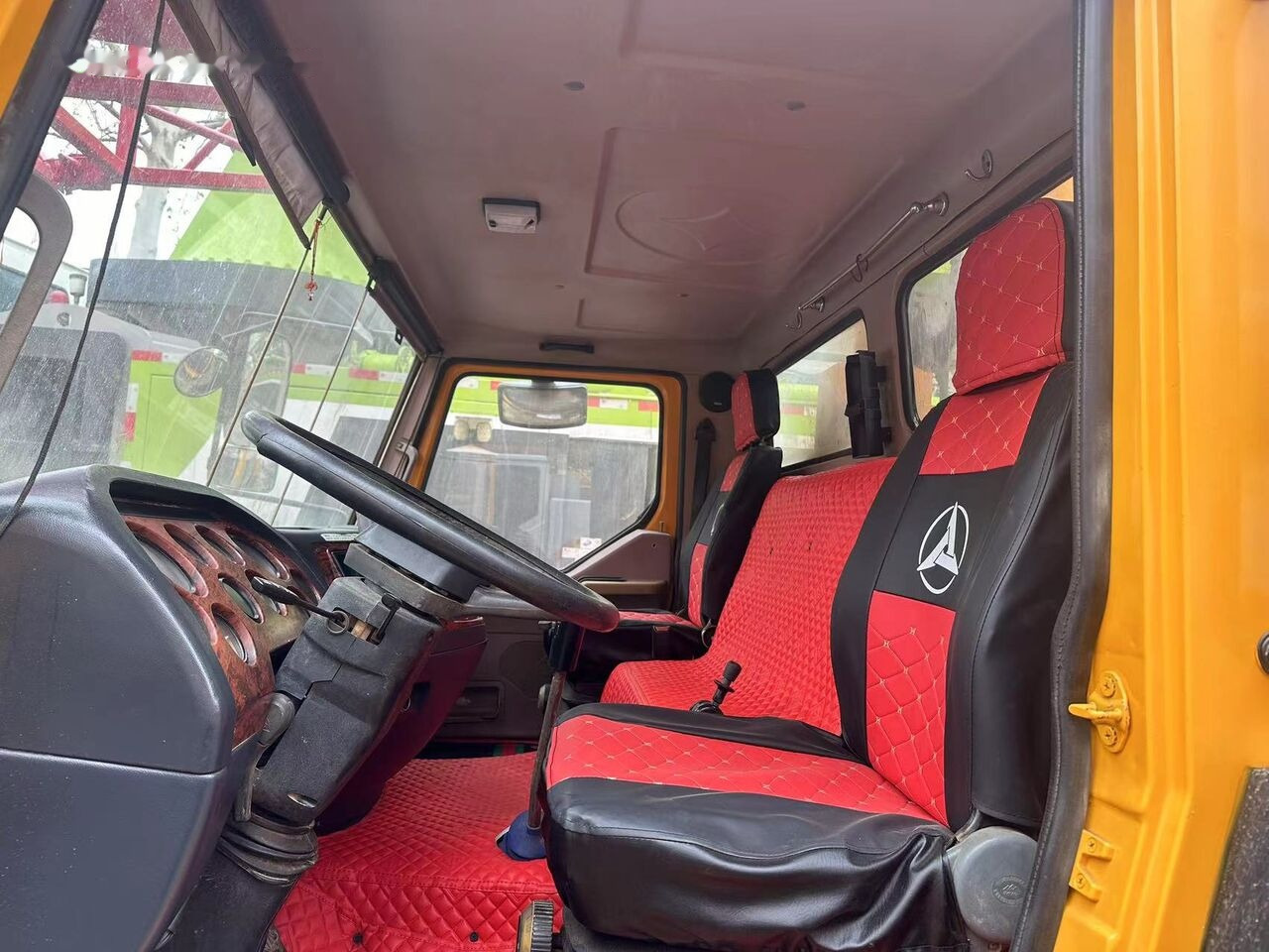 Sany STC500S - Mobile crane: picture 4 Sany STC500S - Mobile crane: picture 4