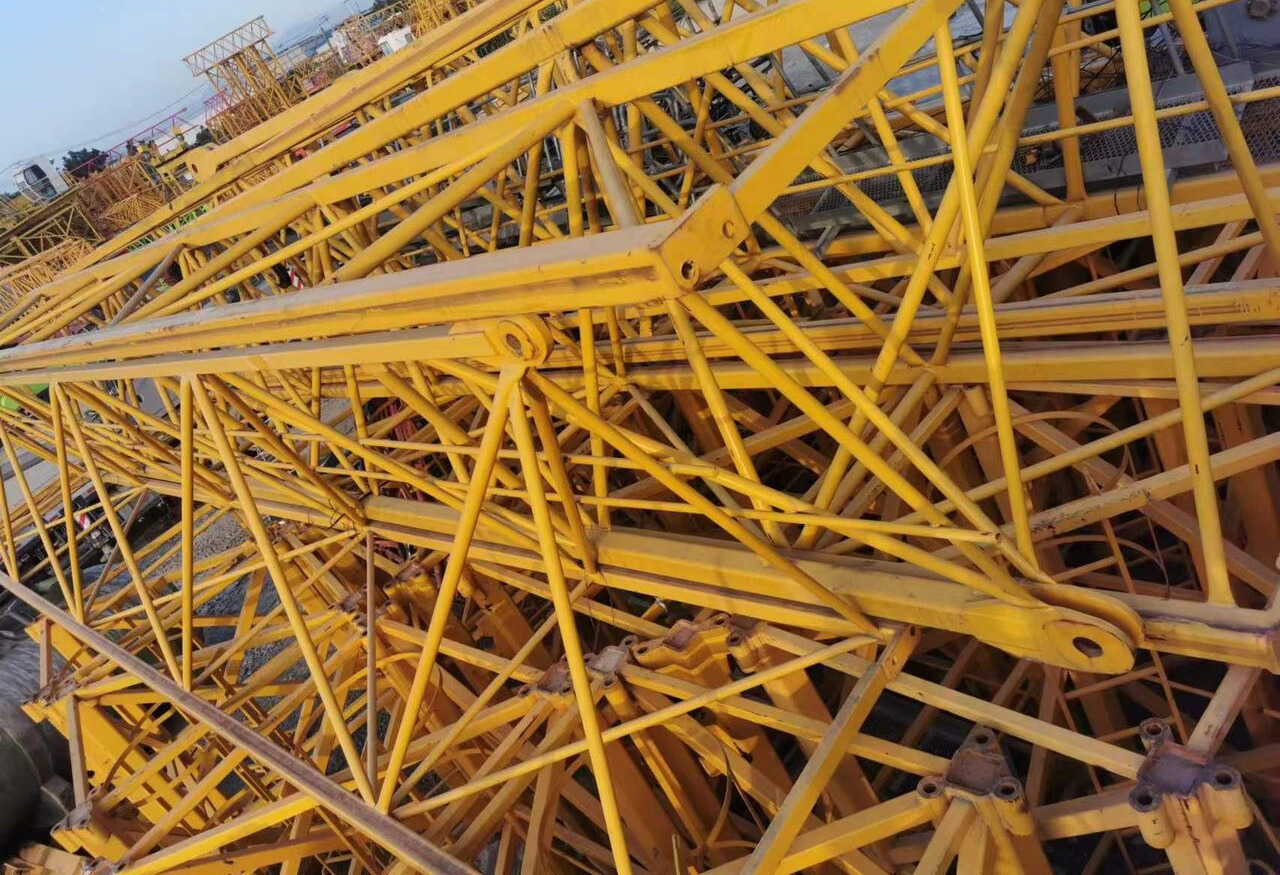 Zoomlion 6513-8 - Tower crane: picture 1 Zoomlion 6513-8 - Tower crane: picture 1