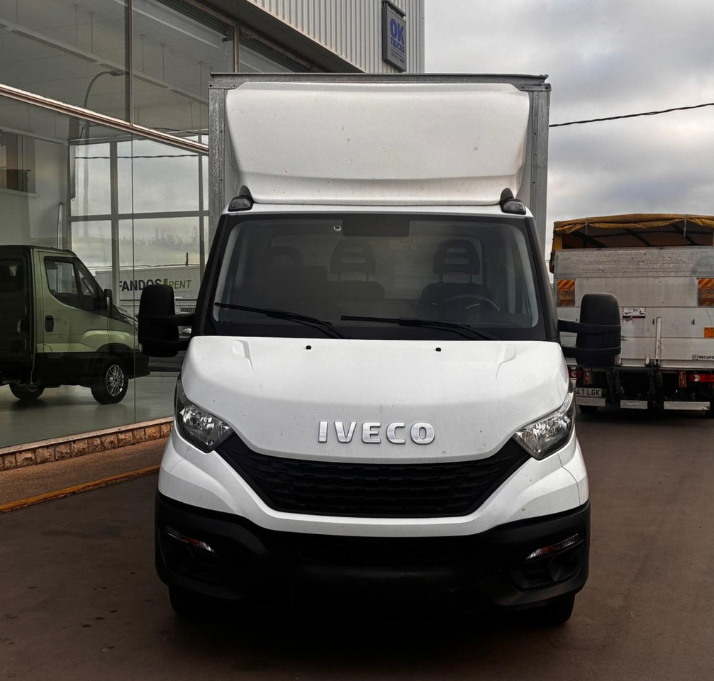 Caja cerrada con plataforma elevadora IVECO 35C16 3.0 20m3 - Box van: picture 2 Caja cerrada con plataforma elevadora IVECO 35C16 3.0 20m3 - Box van: picture 2