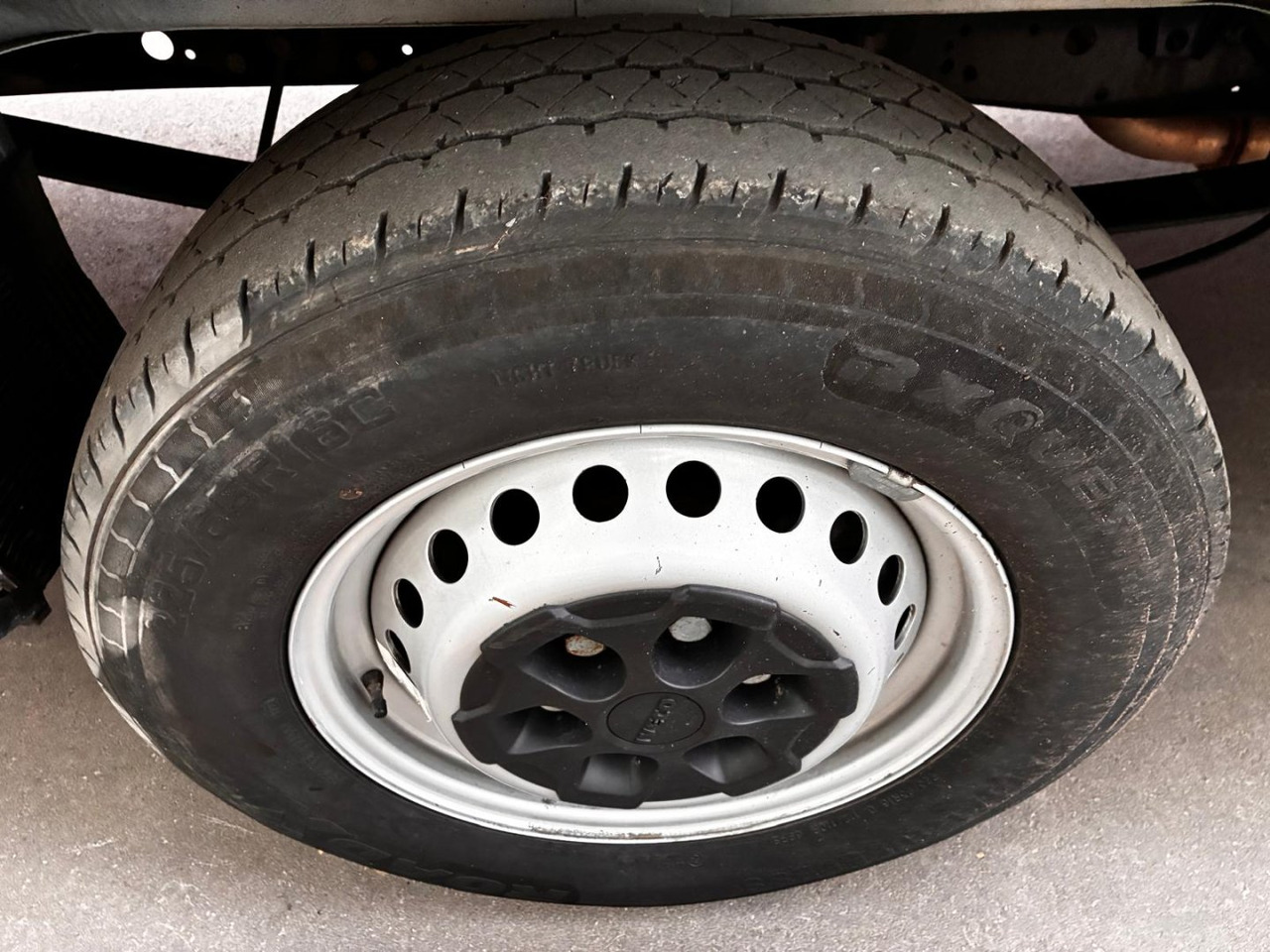 Panel van Furgón IVECO 35S14 V 16m3: picture 14