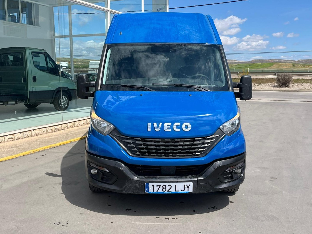 Furgón IVECO 35S16 16m3 - Panel van: picture 2 Furgón IVECO 35S16 16m3 - Panel van: picture 2