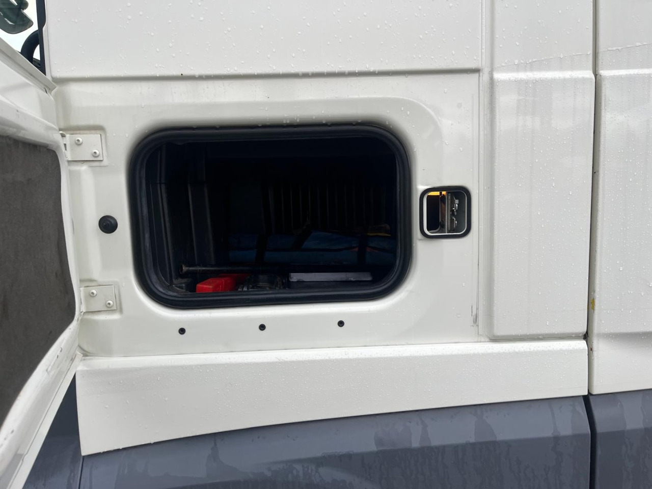 Tractor unit Cabeza Tractora DAF 480 AUTOMATICA CON INTARDER: picture 10