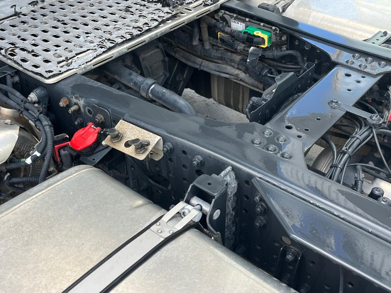 Cabeza Tractora IVECO 460 AUTOMATICO CON INTARDER - Tractor unit: picture 5 Cabeza Tractora IVECO 460 AUTOMATICO CON INTARDER - Tractor unit: picture 5