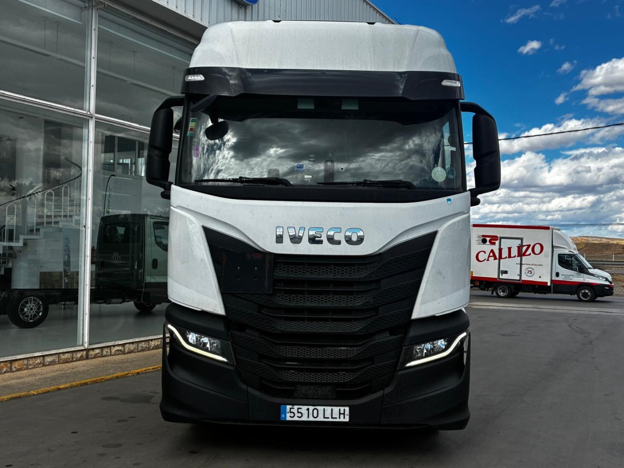 Cabeza Tractora IVECO 460 AUTOMATICO INTARDER ADR - Tractor unit: picture 2 Cabeza Tractora IVECO 460 AUTOMATICO INTARDER ADR - Tractor unit: picture 2