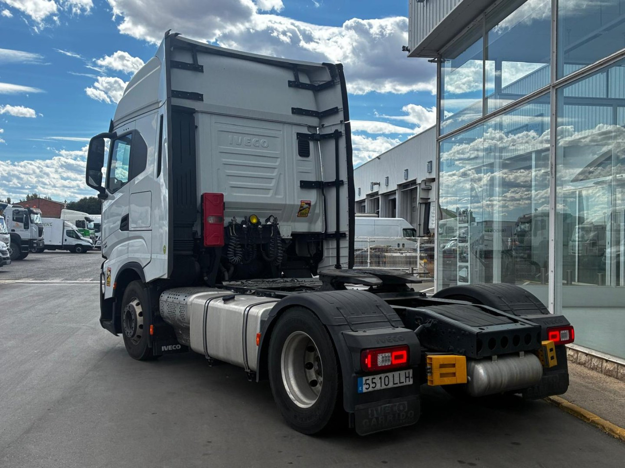 Cabeza Tractora IVECO 460 AUTOMATICO INTARDER ADR - Tractor unit: picture 4 Cabeza Tractora IVECO 460 AUTOMATICO INTARDER ADR - Tractor unit: picture 4
