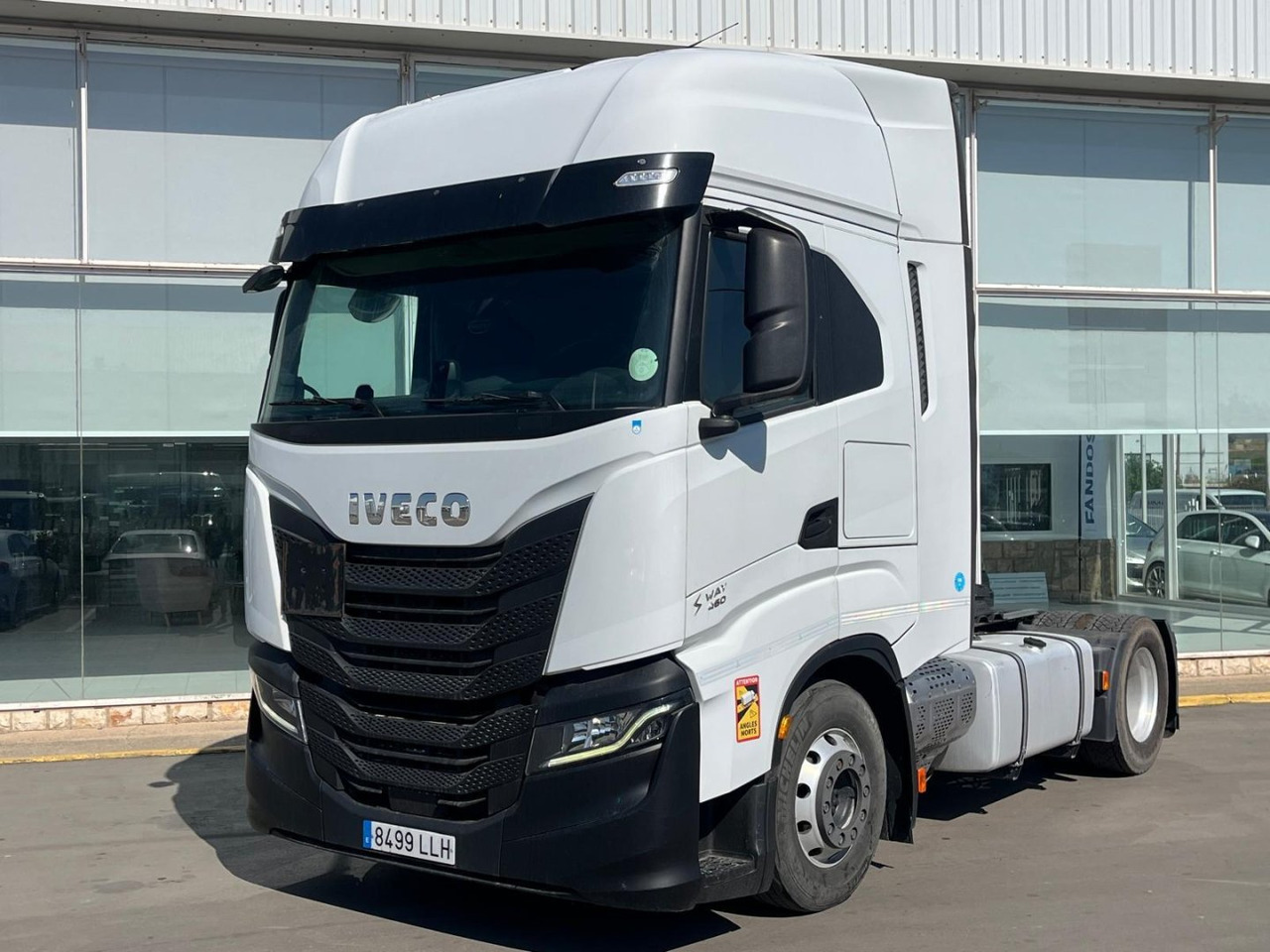 Cabeza Tractora IVECO 460 AUTOMATICO INTARDER ADR - Tractor unit: picture 1 Cabeza Tractora IVECO 460 AUTOMATICO INTARDER ADR - Tractor unit: picture 1