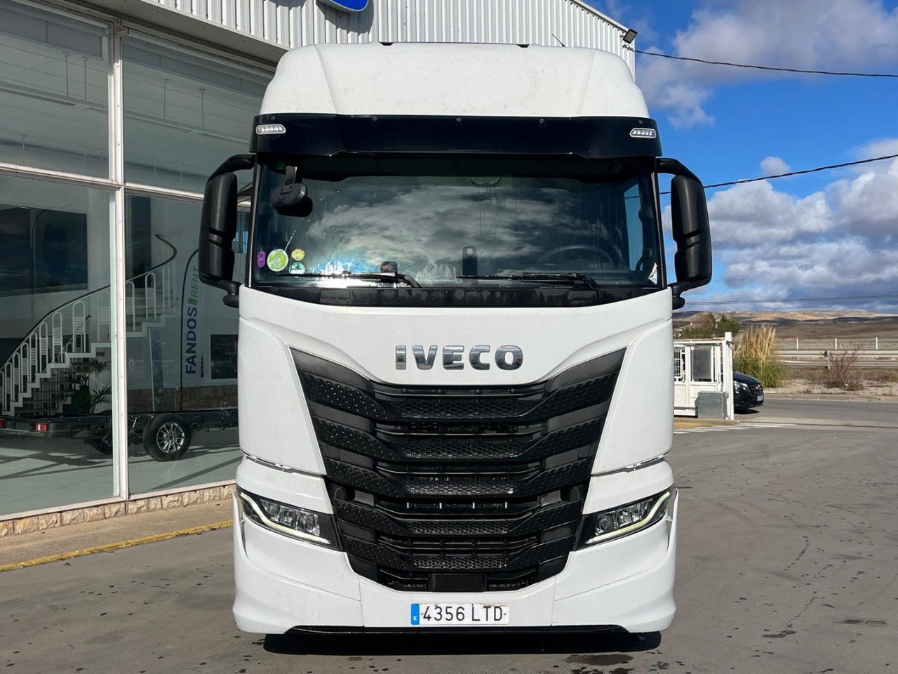 Cabeza Tractora IVECO S-WAY 510 AUTOMATICO CON INTARDER - Tractor unit: picture 2 Cabeza Tractora IVECO S-WAY 510 AUTOMATICO CON INTARDER - Tractor unit: picture 2