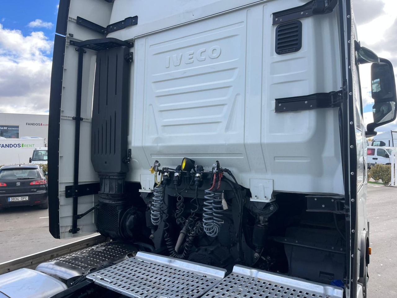 Cabeza Tractora IVECO S-WAY 510 AUTOMATICO CON INTARDER - Tractor unit: picture 4 Cabeza Tractora IVECO S-WAY 510 AUTOMATICO CON INTARDER - Tractor unit: picture 4