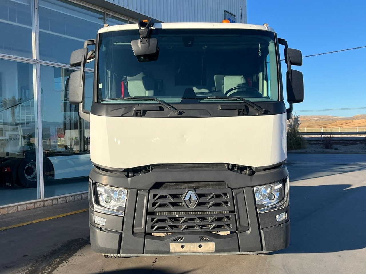 Cabeza Tractora Renault T460 AUTOMATICA INTARDER - Tractor unit: picture 2 Cabeza Tractora Renault T460 AUTOMATICA INTARDER - Tractor unit: picture 2