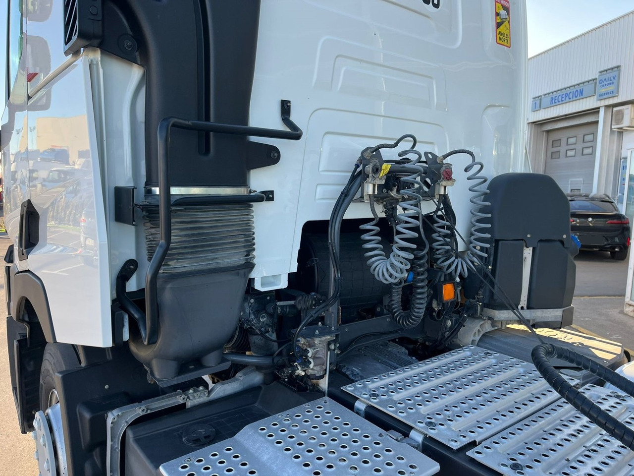Cabeza Tractora Renault T460 AUTOMATICA INTARDER - Tractor unit: picture 5 Cabeza Tractora Renault T460 AUTOMATICA INTARDER - Tractor unit: picture 5