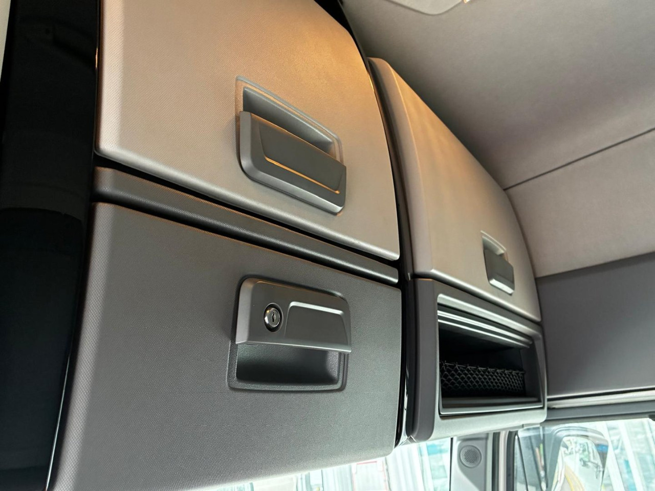 Tractor unit Cabeza Tractora Renault T480 AUTOMATICA INTARDER: picture 13