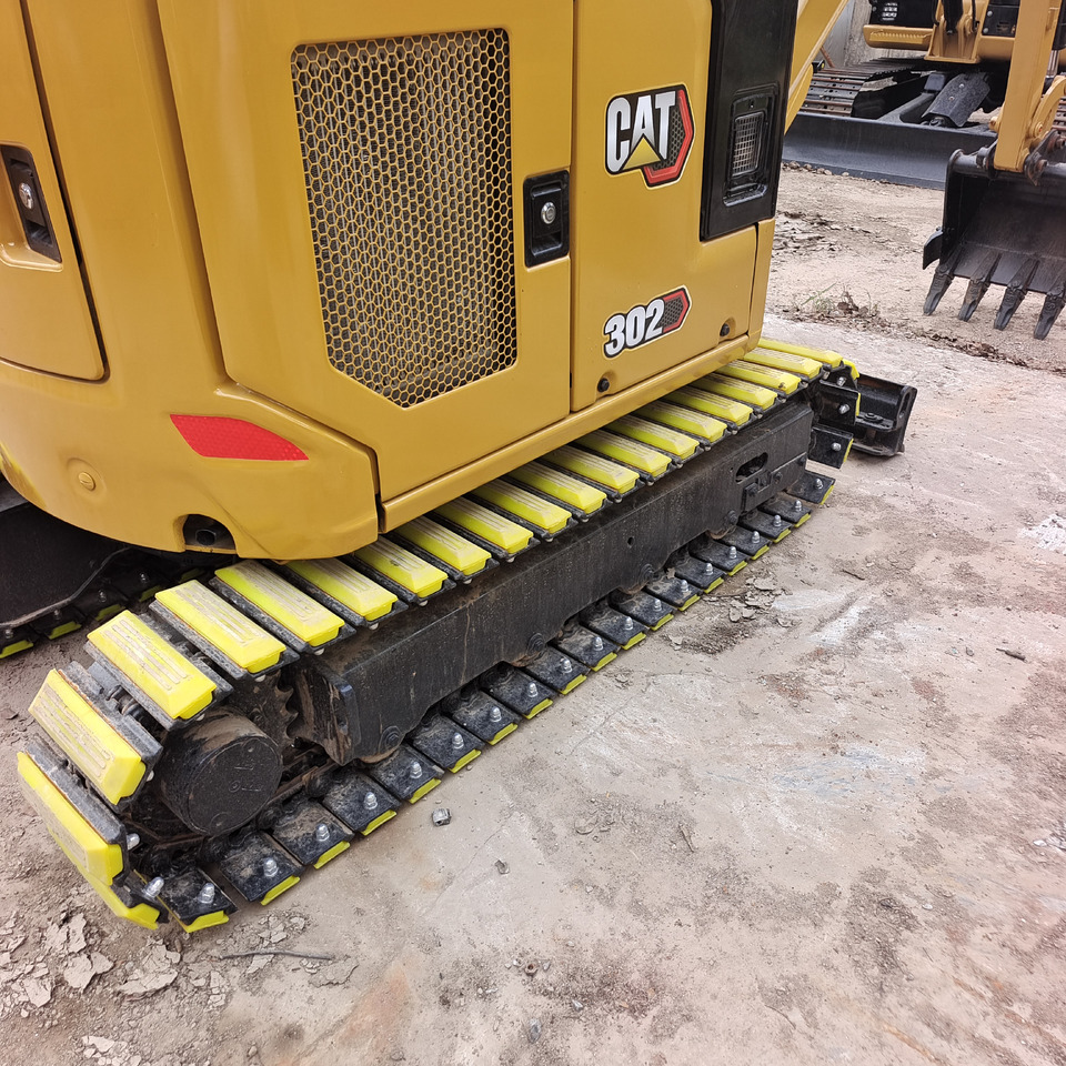 CAT 302CR WITH RUBBER TRACK PAD - Mini excavator: picture 2 CAT 302CR WITH RUBBER TRACK PAD - Mini excavator: picture 2