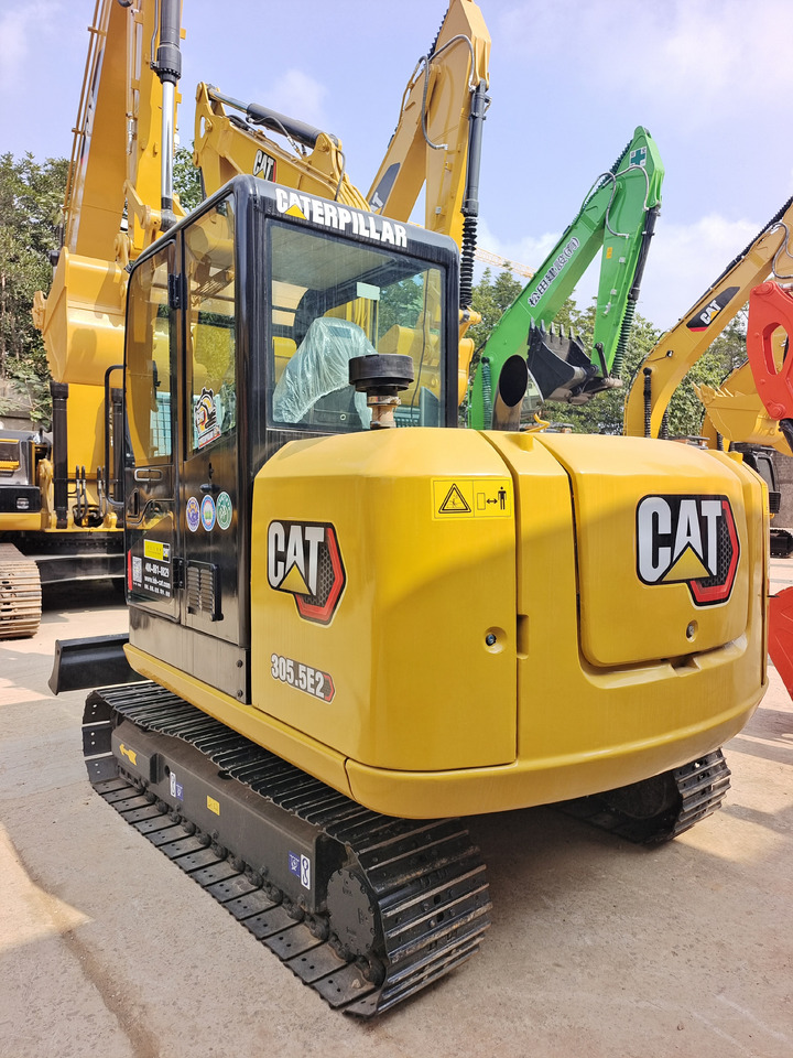CAT 305.5 E 2 - Mini excavator: picture 1 CAT 305.5 E 2 - Mini excavator: picture 1