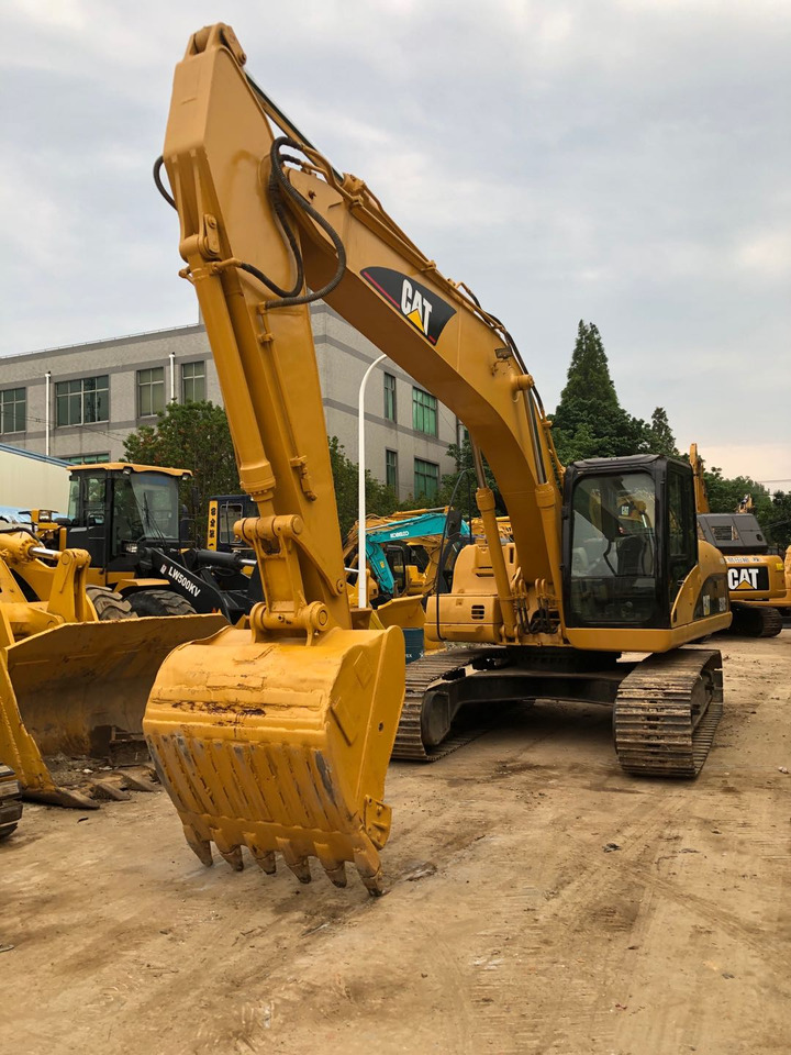 CAT 320CL CAT 320D2 L 325CL - Crawler excavator: picture 2 CAT 320CL CAT 320D2 L 325CL - Crawler excavator: picture 2