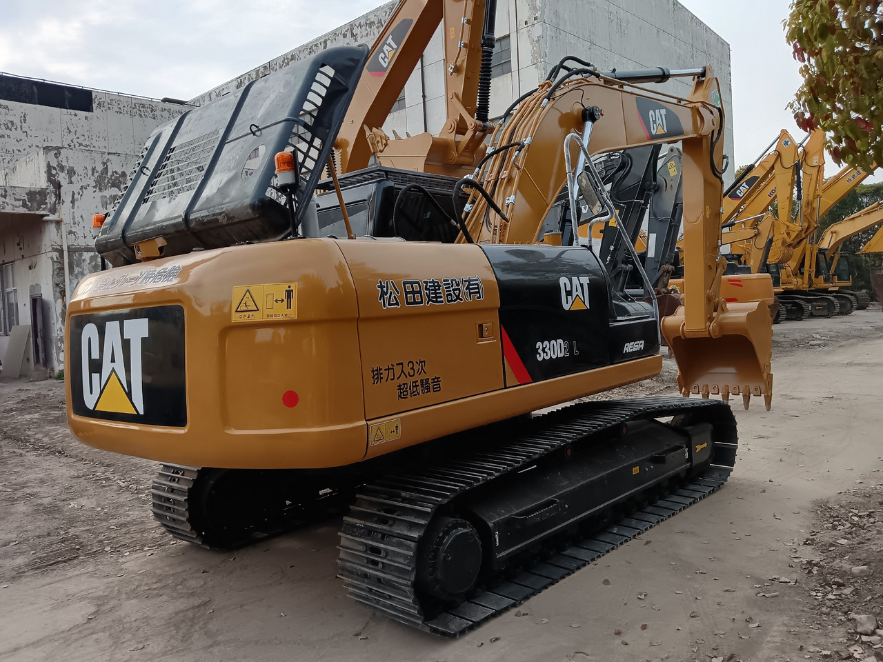 CAT 330D2L 330D2 330D - Crawler excavator: picture 2 CAT 330D2L 330D2 330D - Crawler excavator: picture 2