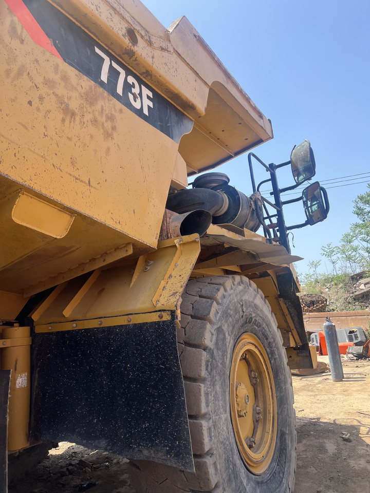 CAT 773F 45 TON ROCK TRUCK - Rigid dumper/ Rock truck: picture 4 CAT 773F 45 TON ROCK TRUCK - Rigid dumper/ Rock truck: picture 4