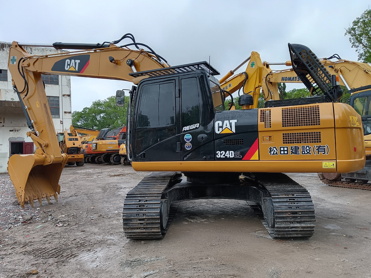 CATERPILLAR 324DL CAT 324 D2L - Crawler excavator: picture 1 CATERPILLAR 324DL CAT 324 D2L - Crawler excavator: picture 1