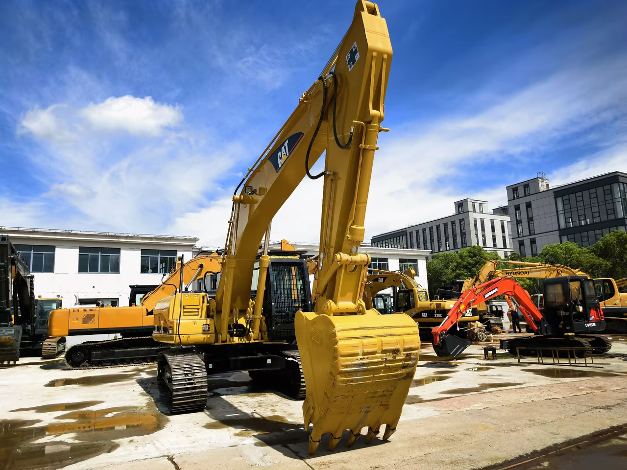 CATERPILLAR 325C - Crawler excavator: picture 4 CATERPILLAR 325C - Crawler excavator: picture 4