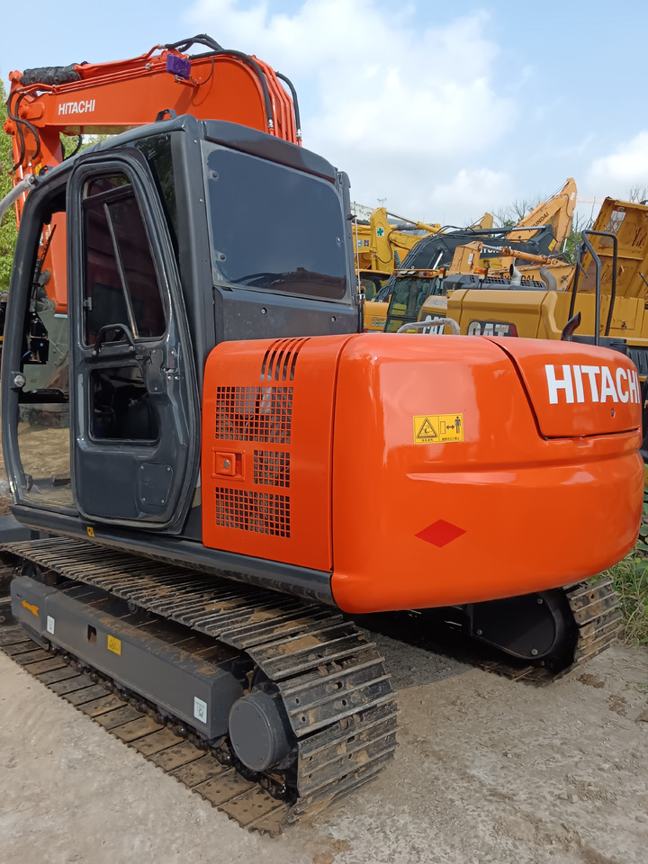 HITACHI ZX70 - Mini excavator: picture 1 HITACHI ZX70 - Mini excavator: picture 1