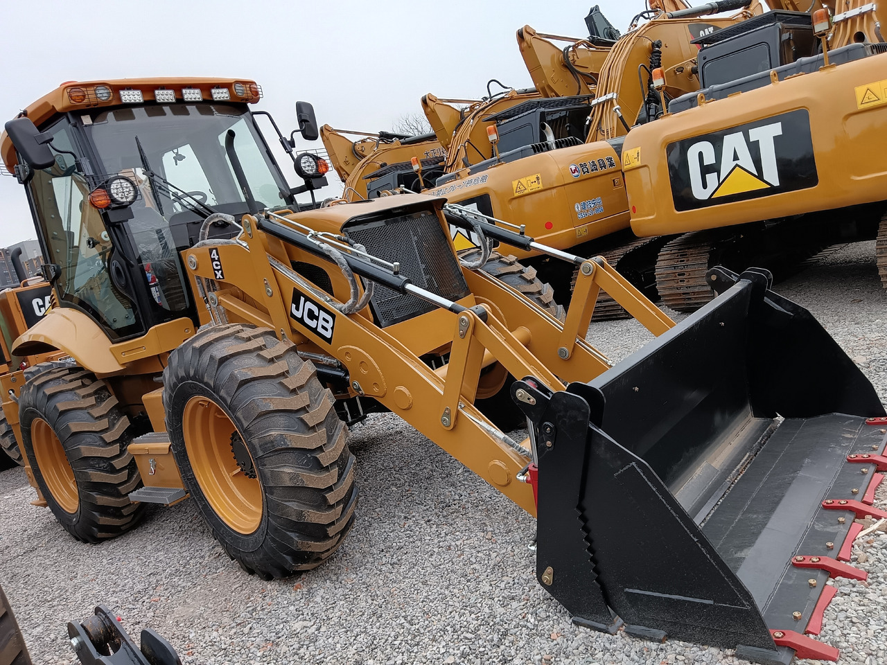 JCB 4CX 4*4 DRIVE - Backhoe loader: picture 1 JCB 4CX 4*4 DRIVE - Backhoe loader: picture 1