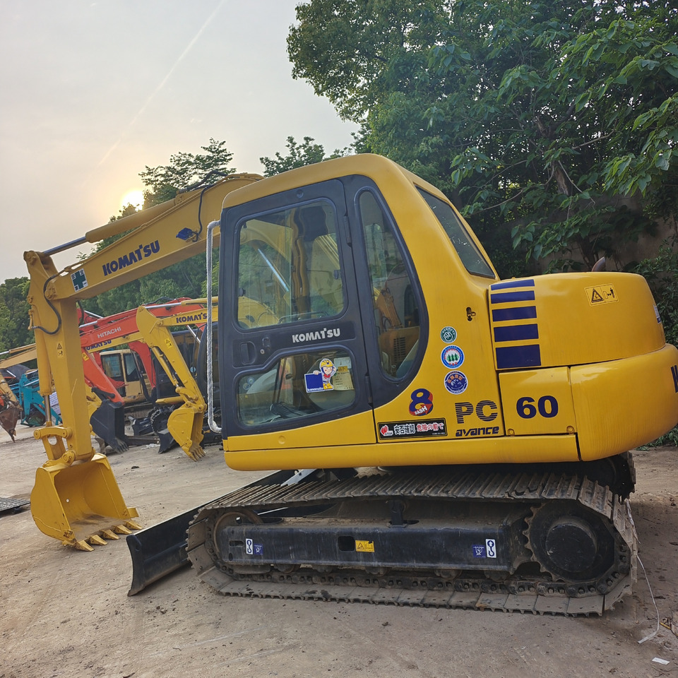 KOMATSU PC 60 - Mini excavator: picture 5 KOMATSU PC 60 - Mini excavator: picture 5