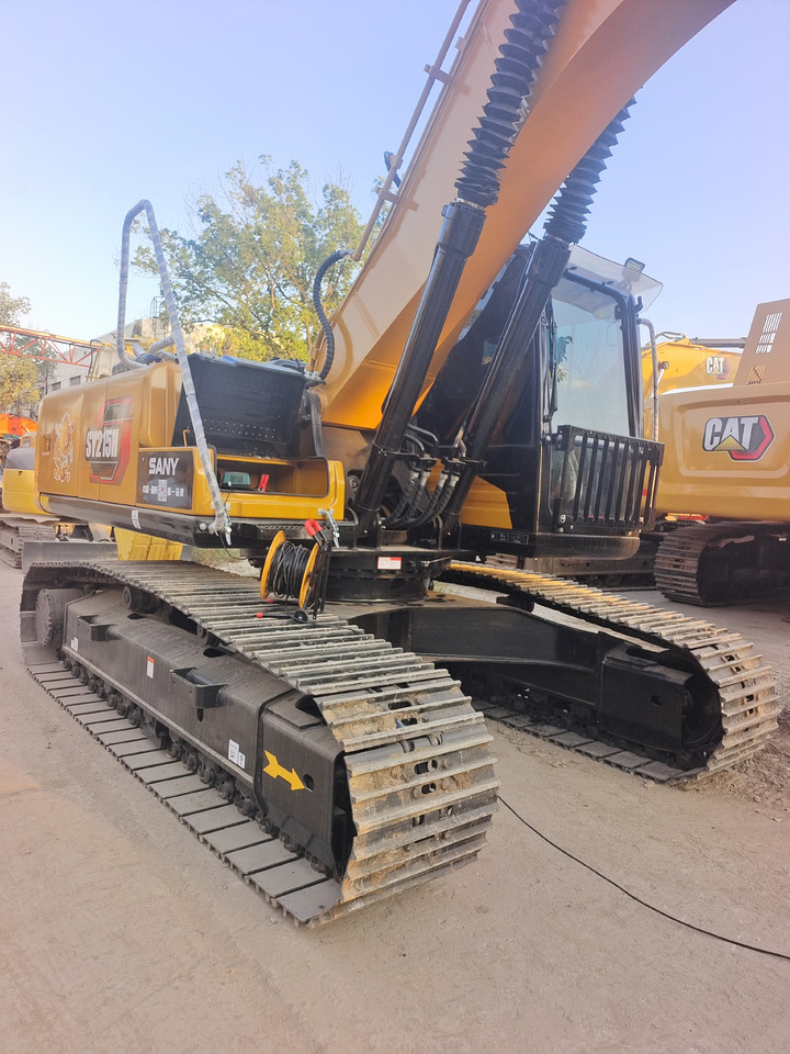 SANY 215H 215C - Crawler excavator: picture 3 SANY 215H 215C - Crawler excavator: picture 3