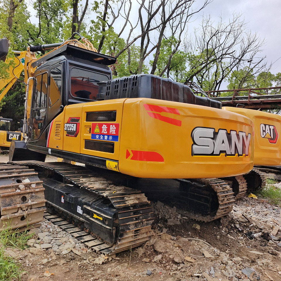 SANY 235C 235H 215C 215H 305H 365H - Crawler excavator: picture 1 SANY 235C 235H 215C 215H 305H 365H - Crawler excavator: picture 1