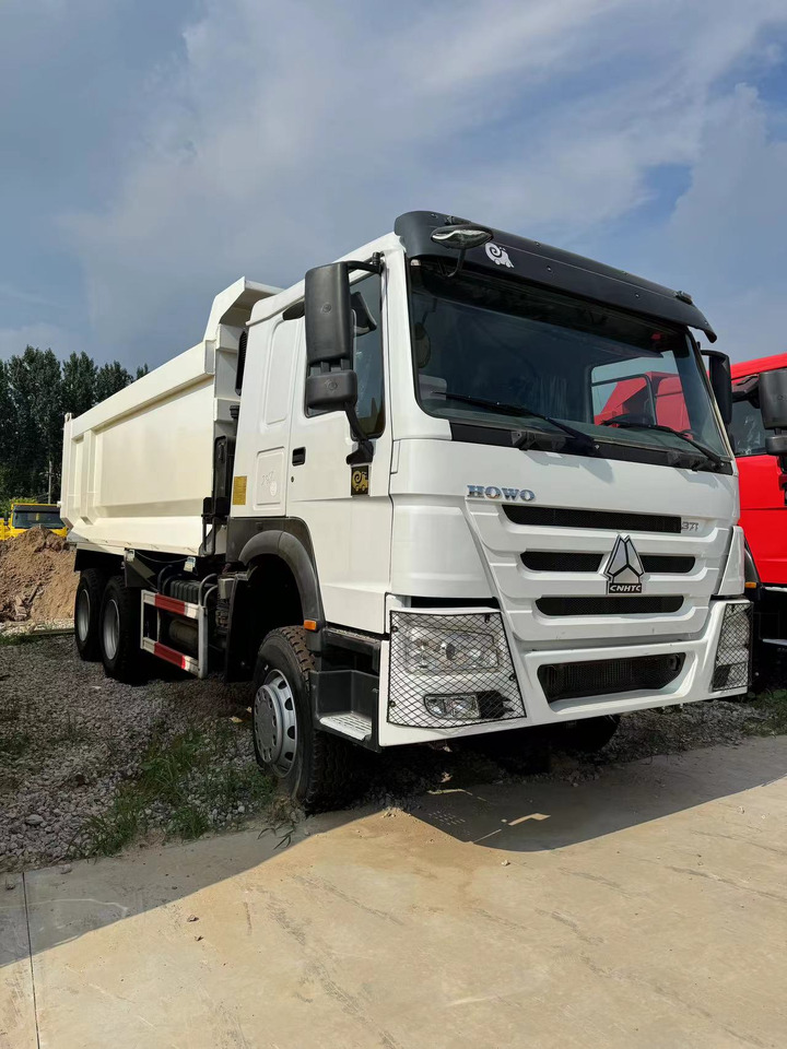 SINOTRUK HOWO 6*4 8*4 - Tipper: picture 4 SINOTRUK HOWO 6*4 8*4 - Tipper: picture 4