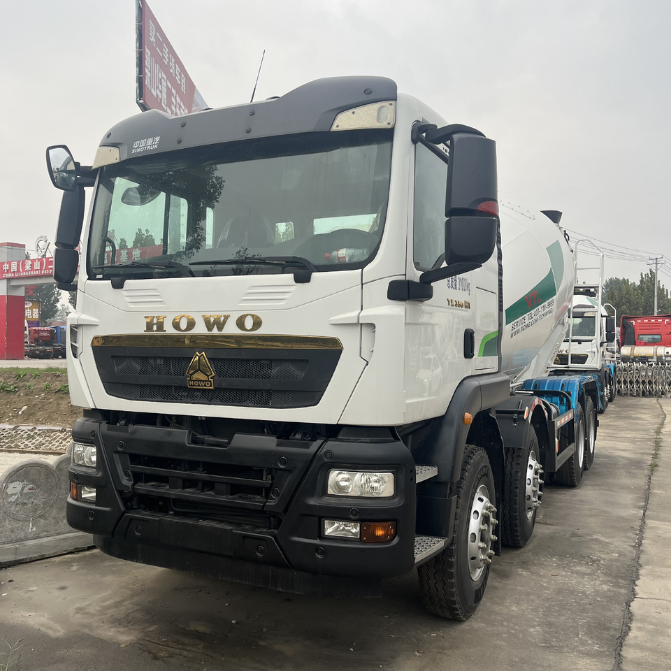 SINOTRUK TX350 HOWO Euro5 STAGE 5 TIER FIVE - Concrete mixer truck: picture 2 SINOTRUK TX350 HOWO Euro5 STAGE 5 TIER FIVE - Concrete mixer truck: picture 2